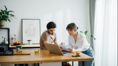 What are the benefits of a forward auction?