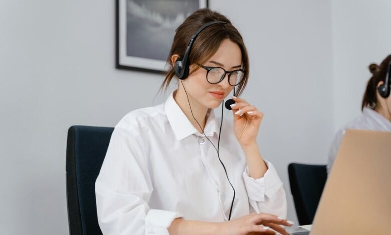 multiple hotline support numbers